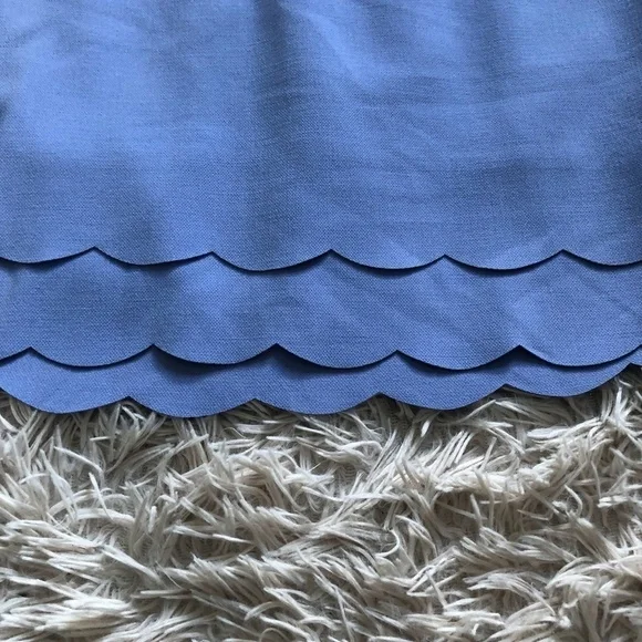 Ann Taylor LOFT Scallop Peri-winkle Scallop Mini Skirt Size 6P - Picture 3 of 5